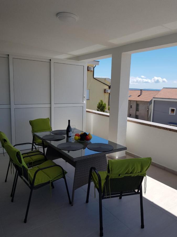 Apartments Sun Dance With Heated Pool Novalja Exterior photo