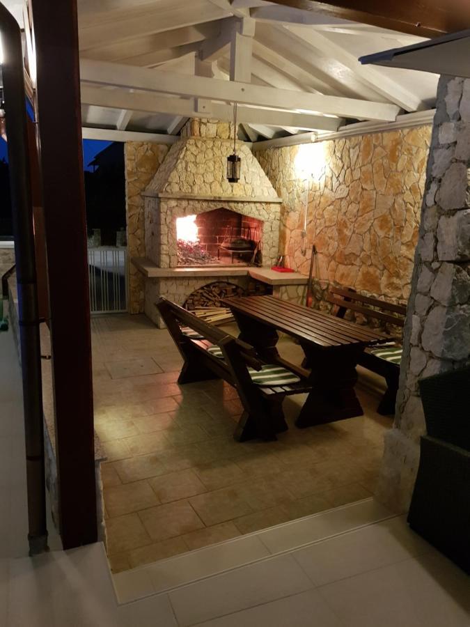 Apartments Sun Dance With Heated Pool Novalja Exterior photo